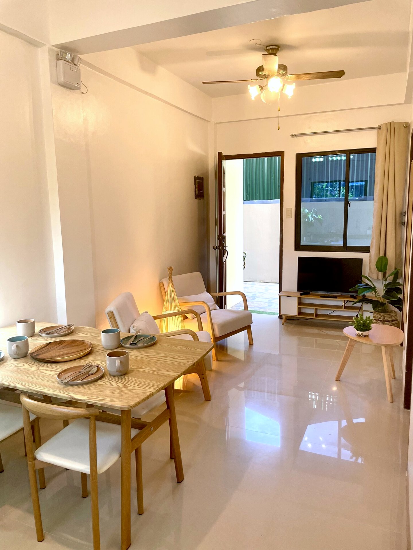 Living and Dining Table at Namal Apartelle